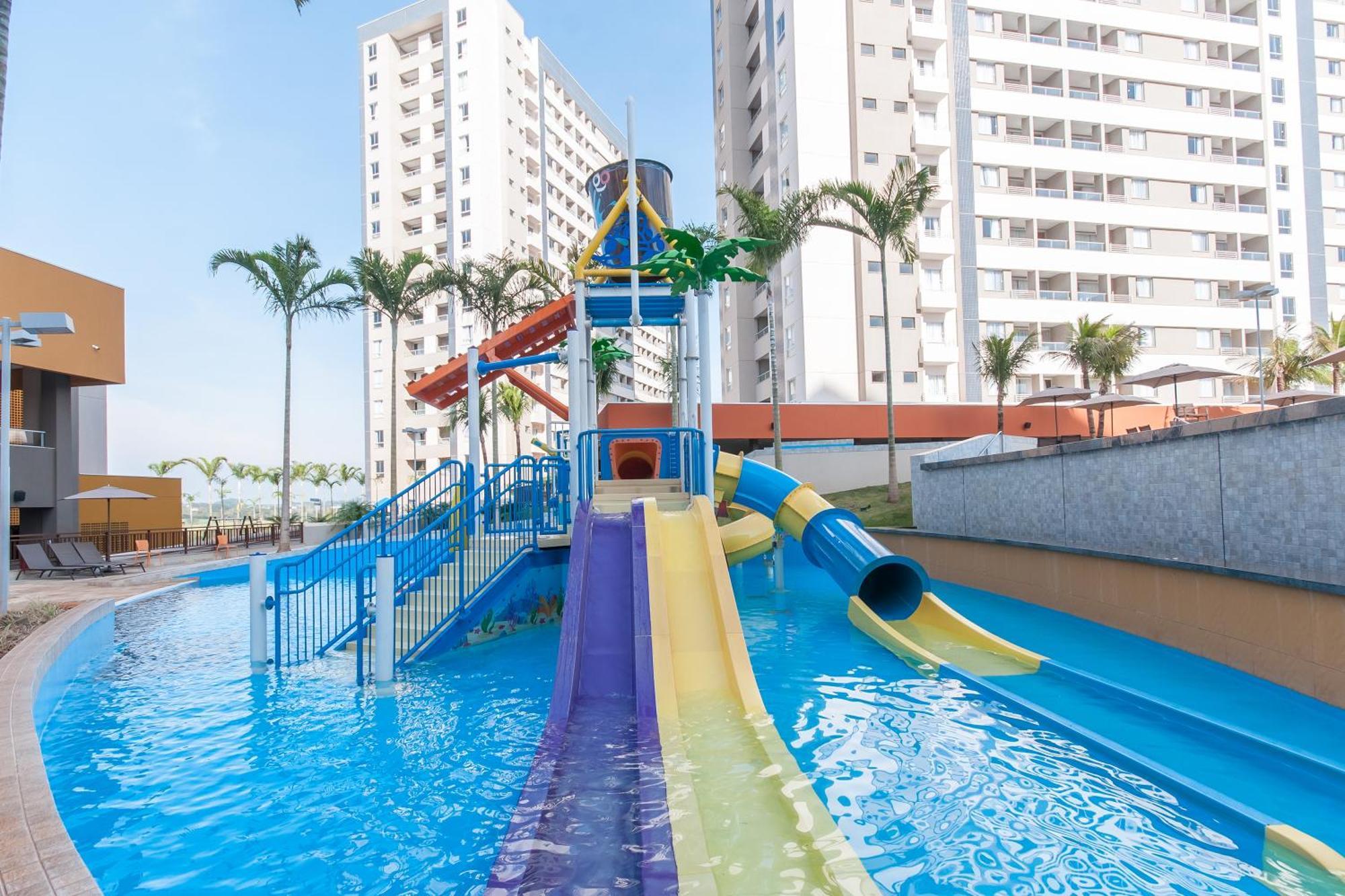 Confortável Com Muita Diversão Em Hotel