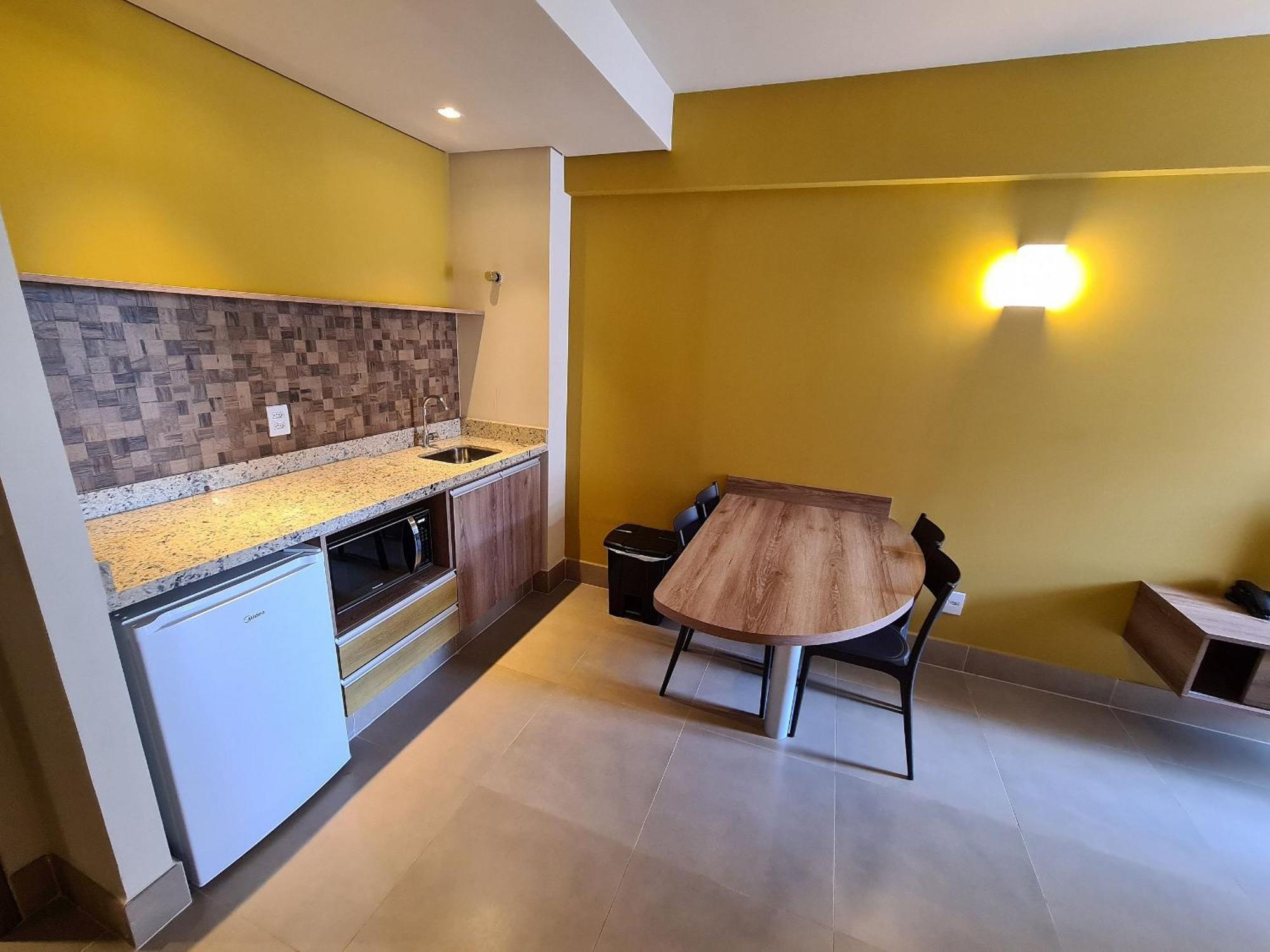 Confortável Com Muita Diversão Em Hotel *