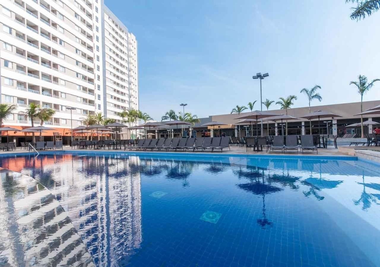 Hotel Confortável Com Muita Diversão Em *